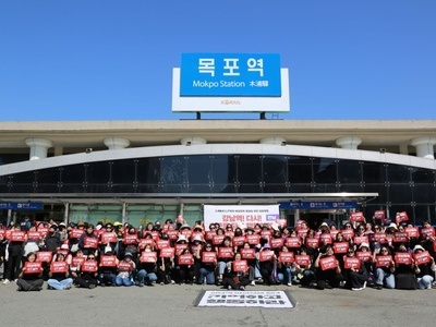 강남역 여성살해사건 10주기 전국 순회 여성폭력 다이인&릴레이 토론회 참석
